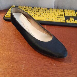 Vintage Coloriffics Dressy Shoes Satin Pump Kitten Heels Black Sz8.5 PreLoved
